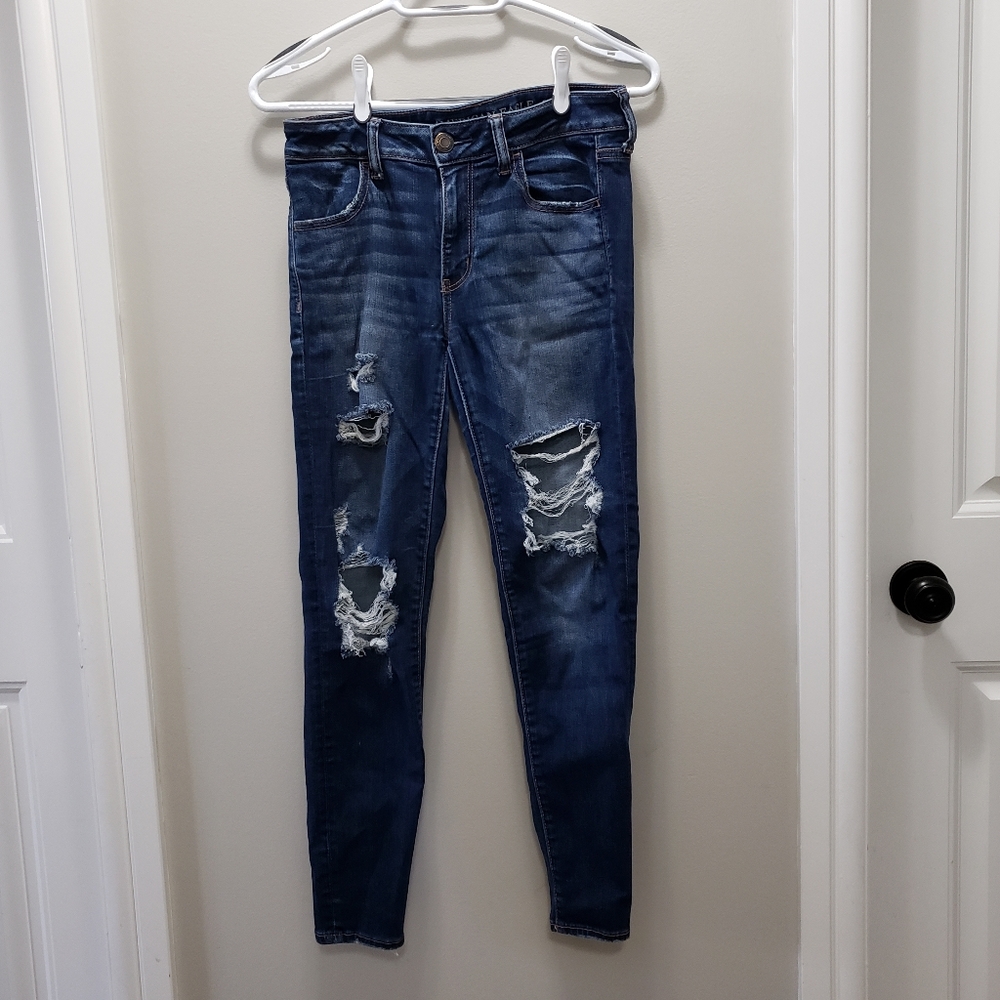 American Eagle distressed jeans